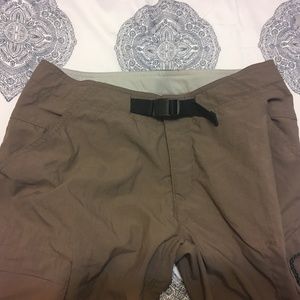 Mountain Hardwear Women's Hiking Pants -- Like New